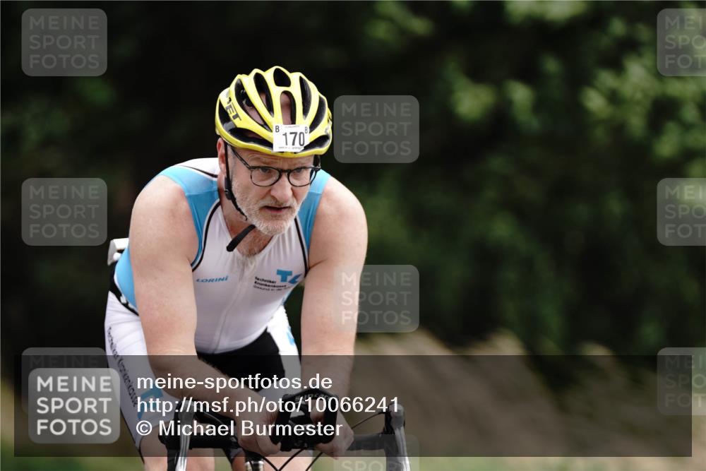 30.08.2026 - Elbe Triathlon Hamburg Michael Burmester http://msf.ph/oto/10066241 30.08.2026 15:05:38 Radfahren  meine-sportfotos.de