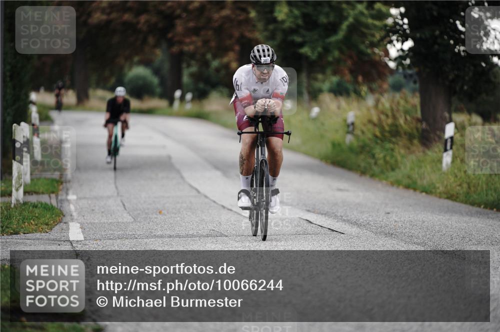 30.08.2026 - Elbe Triathlon Hamburg Michael Burmester http://msf.ph/oto/10066244 30.08.2026 09:08:28 Radfahren 307, 331 meine-sportfotos.de