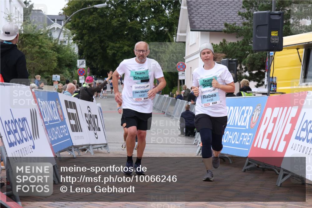 30.08.2026 - Blankeneser Heldenlauf Lena Gebhardt http://msf.ph/oto/10066246 30.08.2026 12:55:55 Ziel 4223, 4274, 4437, 4438 meine-sportfotos.de