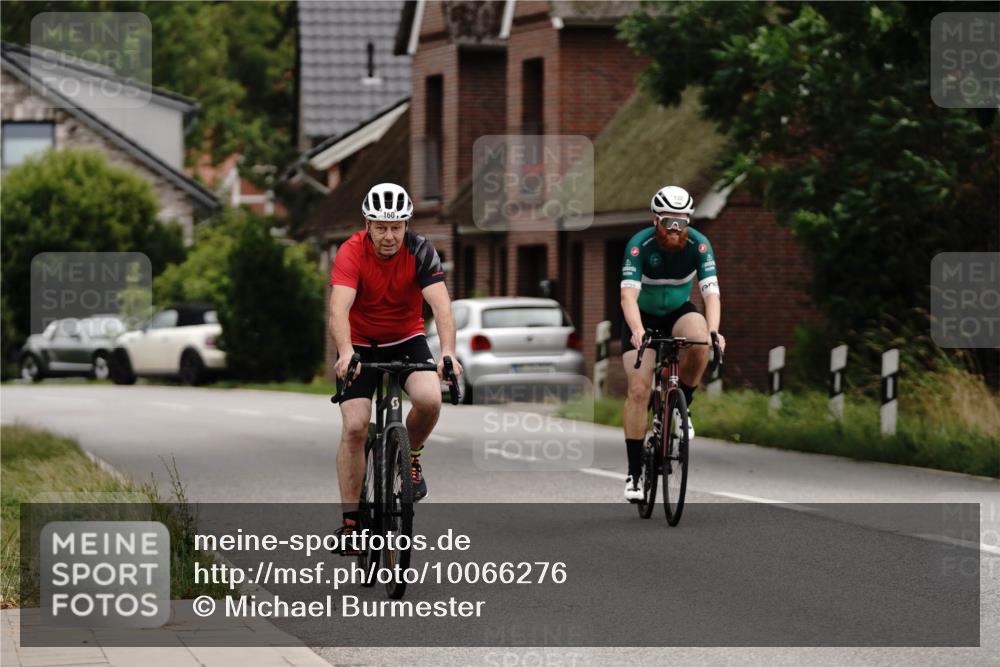 30.08.2026 - Elbe Triathlon Hamburg Michael Burmester http://msf.ph/oto/10066276 30.08.2026 15:08:03 Radfahren 160 meine-sportfotos.de