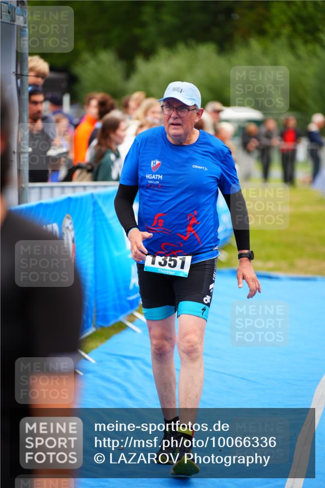 30.08.2026 - Elbe Triathlon Hamburg LAZAROV Photography http://msf.ph/oto/10066336 30.08.2026 12:17:57 Ziel 1351, 1607 meine-sportfotos.de