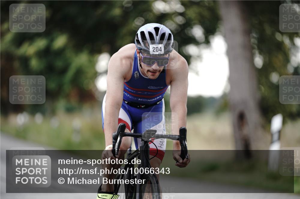 30.08.2026 - Elbe Triathlon Hamburg Michael Burmester http://msf.ph/oto/10066343 30.08.2026 09:09:26 Radfahren 204, 269, 466 meine-sportfotos.de
