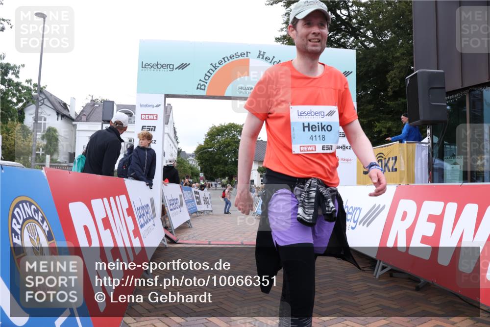 30.08.2026 - Blankeneser Heldenlauf Lena Gebhardt http://msf.ph/oto/10066351 30.08.2026 12:56:04 Ziel 4118, 4274, 4437, 4438 meine-sportfotos.de