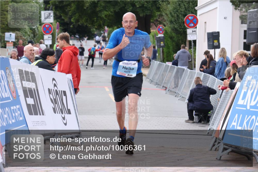 30.08.2026 - Blankeneser Heldenlauf Lena Gebhardt http://msf.ph/oto/10066361 30.08.2026 12:56:28 Ziel 4073 meine-sportfotos.de