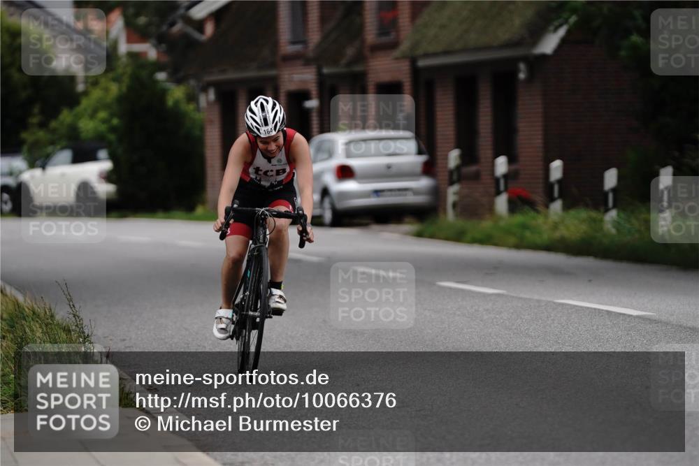 30.08.2026 - Elbe Triathlon Hamburg Michael Burmester http://msf.ph/oto/10066376 30.08.2026 15:16:33 Radfahren  meine-sportfotos.de