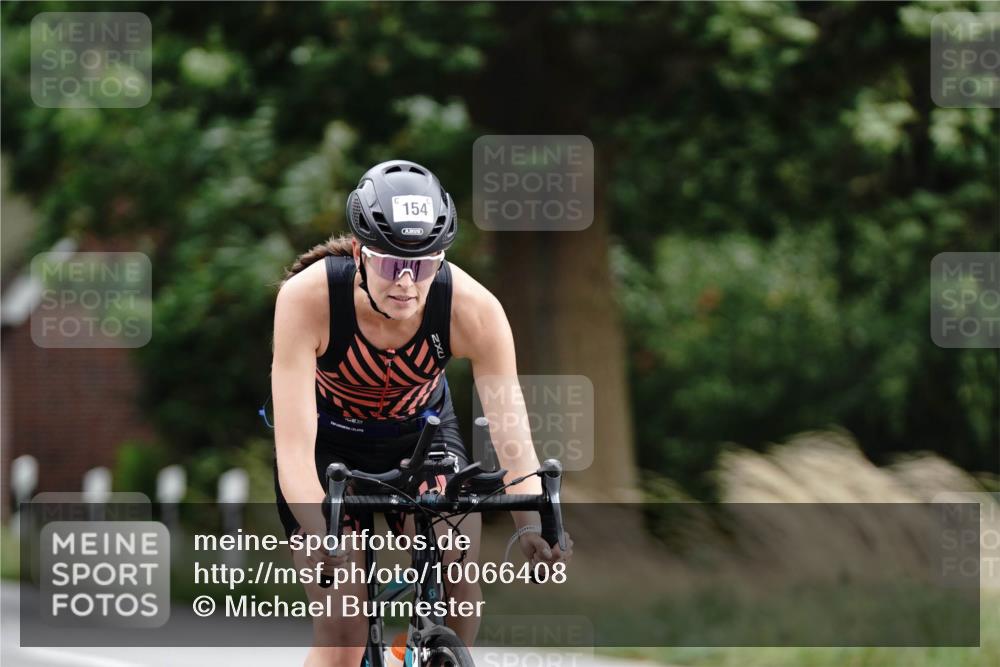 30.08.2026 - Elbe Triathlon Hamburg Michael Burmester http://msf.ph/oto/10066408 30.08.2026 15:17:27 Radfahren  meine-sportfotos.de