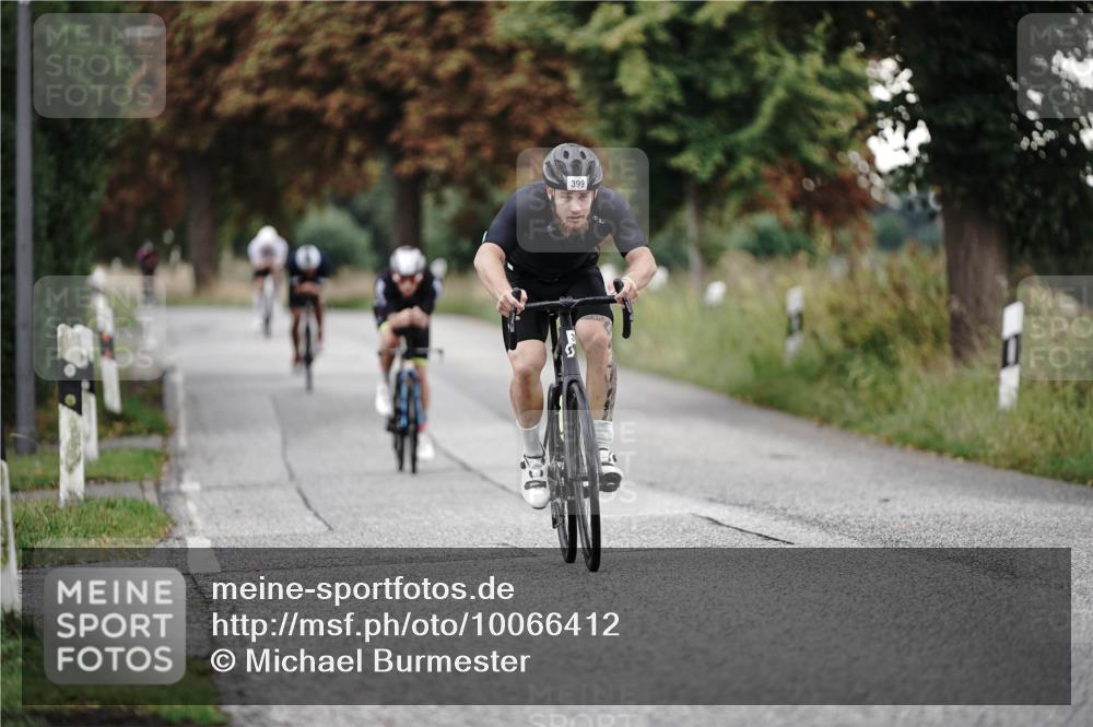 30.08.2026 - Elbe Triathlon Hamburg Michael Burmester http://msf.ph/oto/10066412 30.08.2026 09:10:08 Radfahren 182, 399, 428, 446, 1895 meine-sportfotos.de