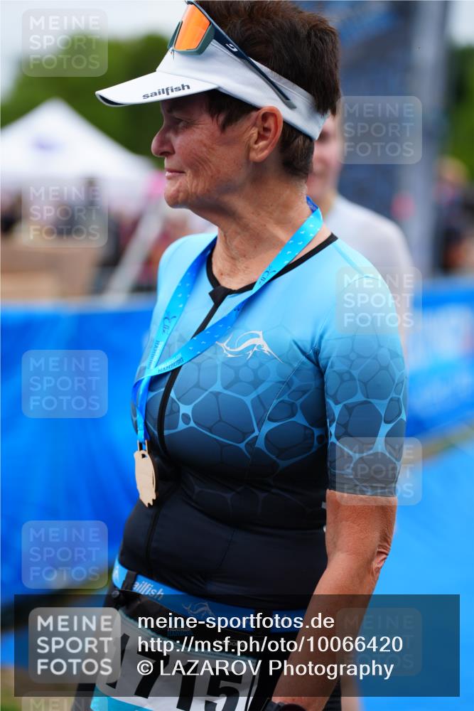30.08.2026 - Elbe Triathlon Hamburg LAZAROV Photography http://msf.ph/oto/10066420 30.08.2026 12:18:28 Ziel  meine-sportfotos.de