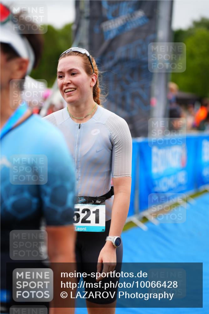 30.08.2026 - Elbe Triathlon Hamburg LAZAROV Photography http://msf.ph/oto/10066428 30.08.2026 12:18:29 Ziel  meine-sportfotos.de