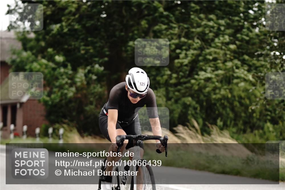 30.08.2026 - Elbe Triathlon Hamburg Michael Burmester http://msf.ph/oto/10066439 30.08.2026 15:19:37 Radfahren  meine-sportfotos.de