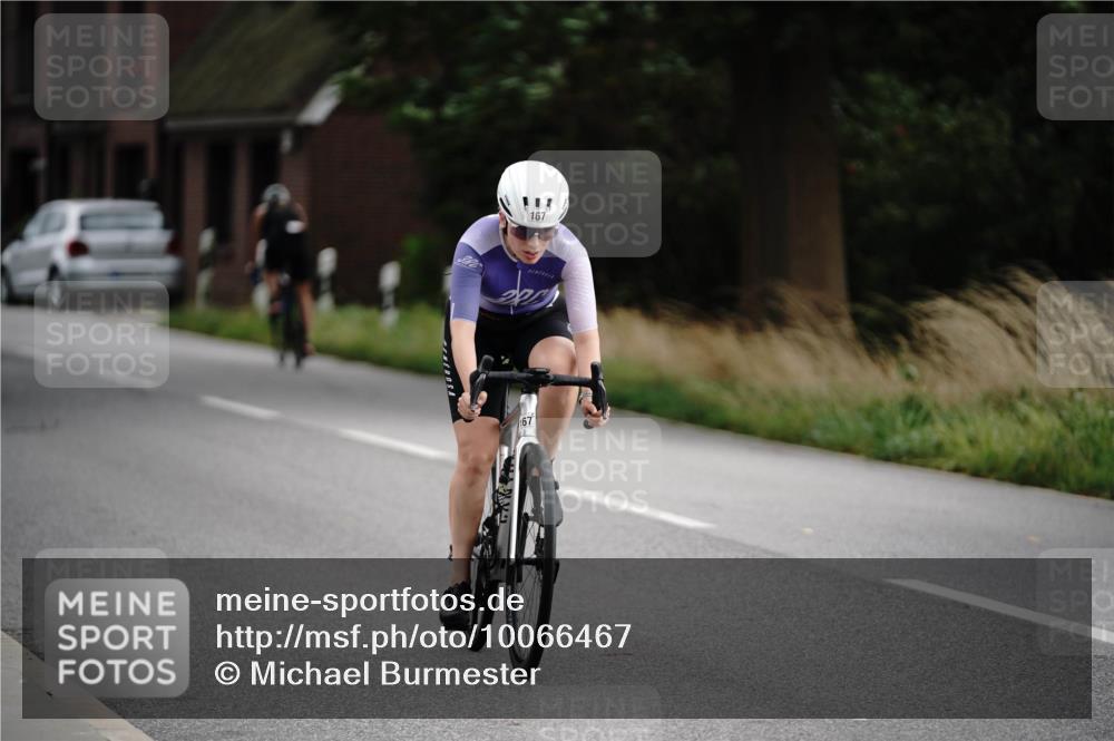 30.08.2026 - Elbe Triathlon Hamburg Michael Burmester http://msf.ph/oto/10066467 30.08.2026 15:21:30 Radfahren  meine-sportfotos.de