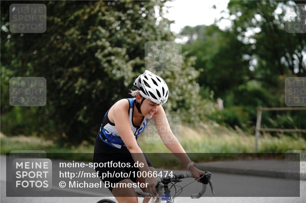 30.08.2026 - Elbe Triathlon Hamburg Michael Burmester http://msf.ph/oto/10066474 30.08.2026 15:22:00 Radfahren  meine-sportfotos.de