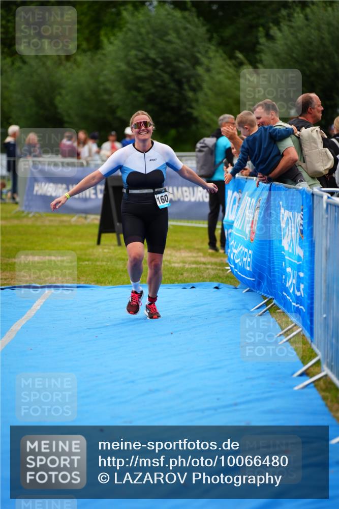 30.08.2026 - Elbe Triathlon Hamburg LAZAROV Photography http://msf.ph/oto/10066480 30.08.2026 12:18:41 Ziel 1530, 1601 meine-sportfotos.de