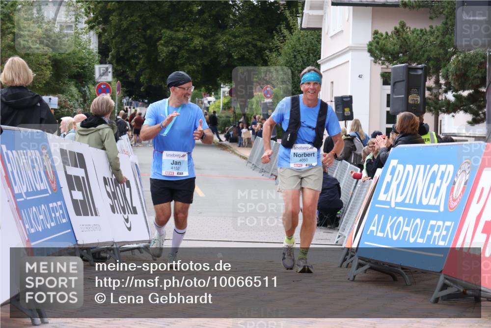 30.08.2026 - Blankeneser Heldenlauf Lena Gebhardt http://msf.ph/oto/10066511 30.08.2026 12:57:01 Ziel 4050, 4415 meine-sportfotos.de