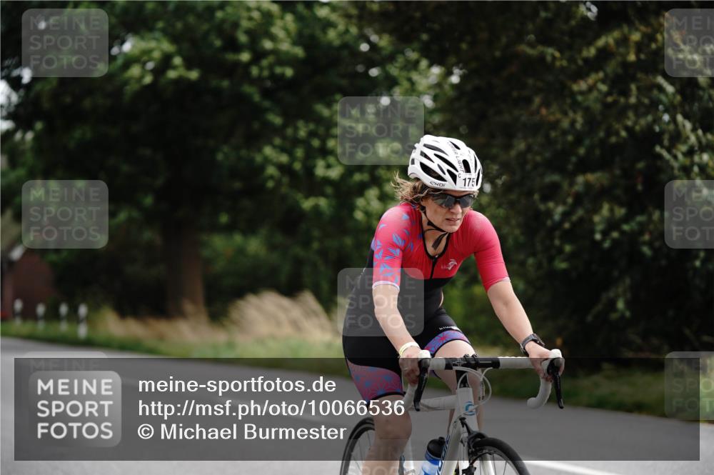 30.08.2026 - Elbe Triathlon Hamburg Michael Burmester http://msf.ph/oto/10066536 30.08.2026 15:23:51 Radfahren  meine-sportfotos.de