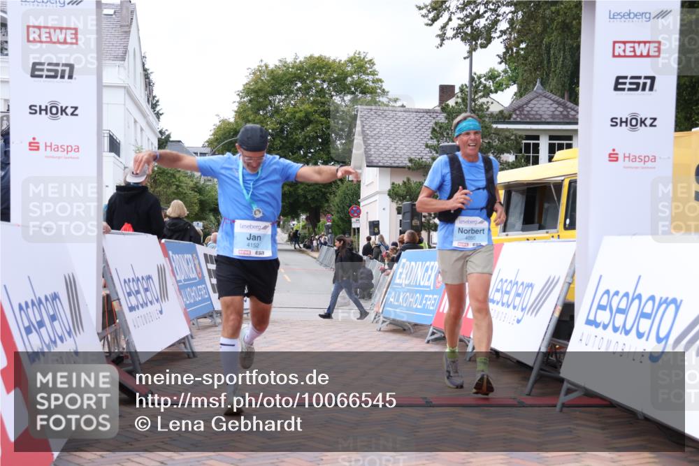 30.08.2026 - Blankeneser Heldenlauf Lena Gebhardt http://msf.ph/oto/10066545 30.08.2026 12:57:04 Ziel 4050 meine-sportfotos.de