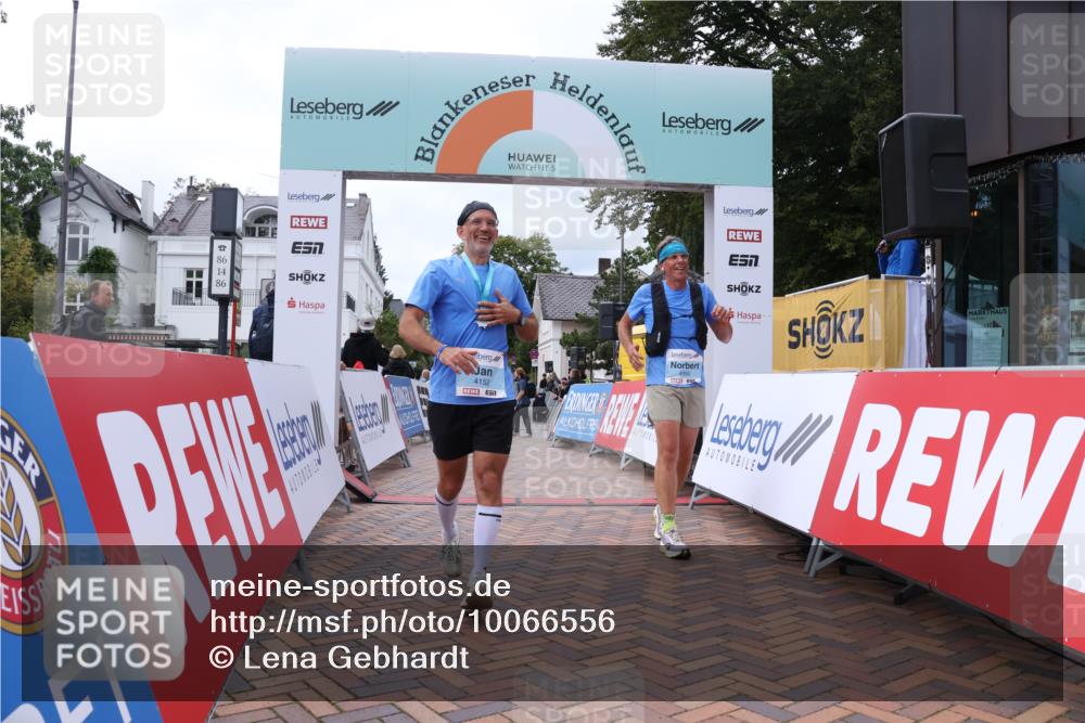 30.08.2026 - Blankeneser Heldenlauf Lena Gebhardt http://msf.ph/oto/10066556 30.08.2026 12:57:05 Ziel 4050 meine-sportfotos.de