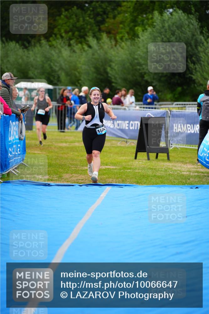 30.08.2026 - Elbe Triathlon Hamburg LAZAROV Photography http://msf.ph/oto/10066647 30.08.2026 12:19:35 Ziel 1504, 1623 meine-sportfotos.de