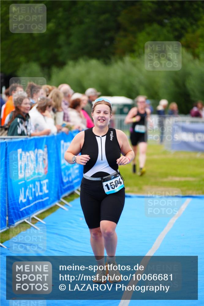 30.08.2026 - Elbe Triathlon Hamburg LAZAROV Photography http://msf.ph/oto/10066681 30.08.2026 12:19:39 Ziel 1504, 1694 meine-sportfotos.de