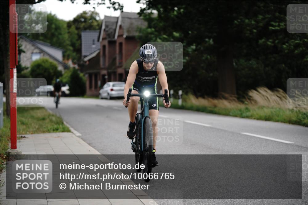 30.08.2026 - Elbe Triathlon Hamburg Michael Burmester http://msf.ph/oto/10066765 30.08.2026 15:28:33 Radfahren  meine-sportfotos.de