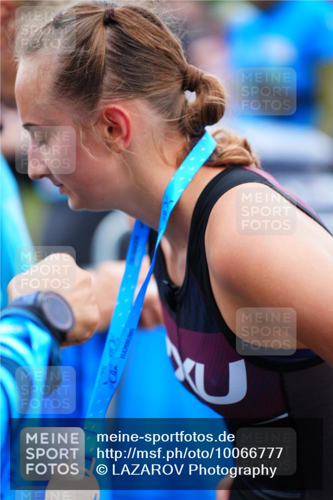 30.08.2026 - Elbe Triathlon Hamburg LAZAROV Photography http://msf.ph/oto/10066777 30.08.2026 12:20:09 Ziel 1566 meine-sportfotos.de