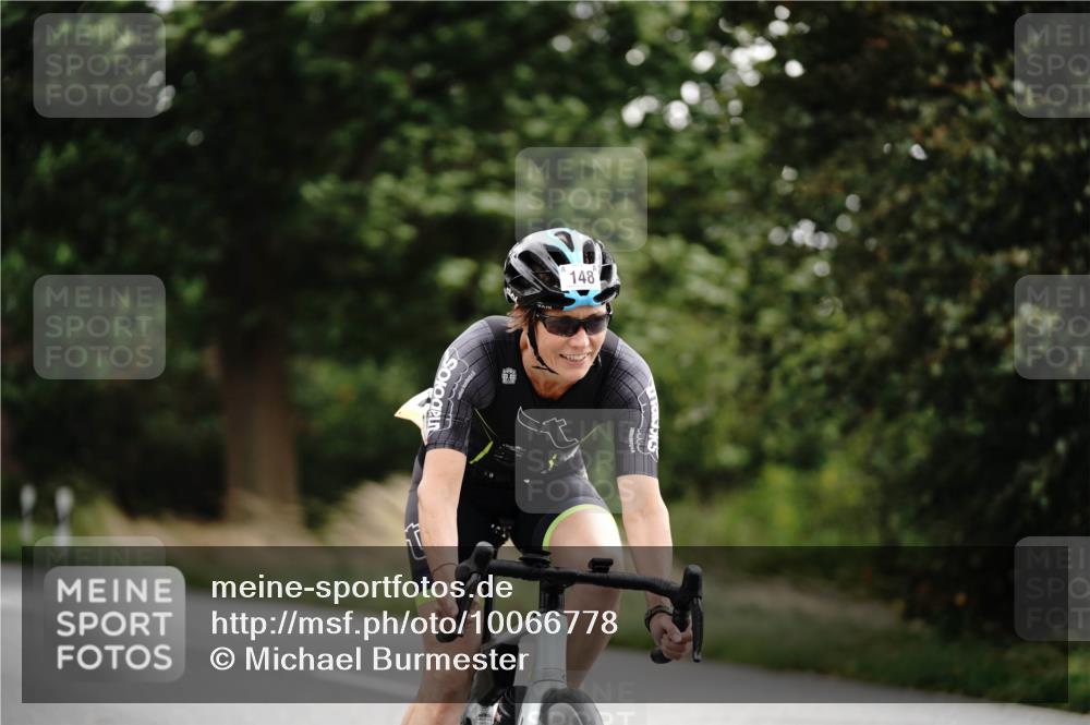 30.08.2026 - Elbe Triathlon Hamburg Michael Burmester http://msf.ph/oto/10066778 30.08.2026 15:28:38 Radfahren  meine-sportfotos.de