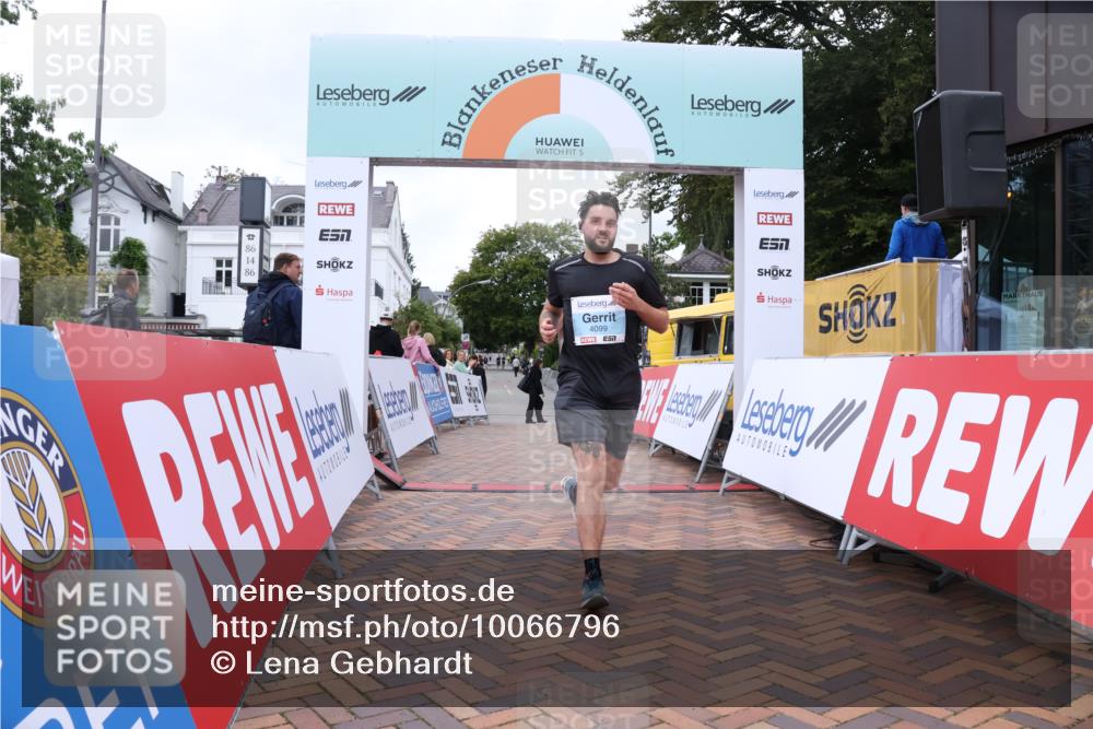 30.08.2026 - Blankeneser Heldenlauf Lena Gebhardt http://msf.ph/oto/10066796 30.08.2026 12:58:58 Ziel 4099, 4408 meine-sportfotos.de