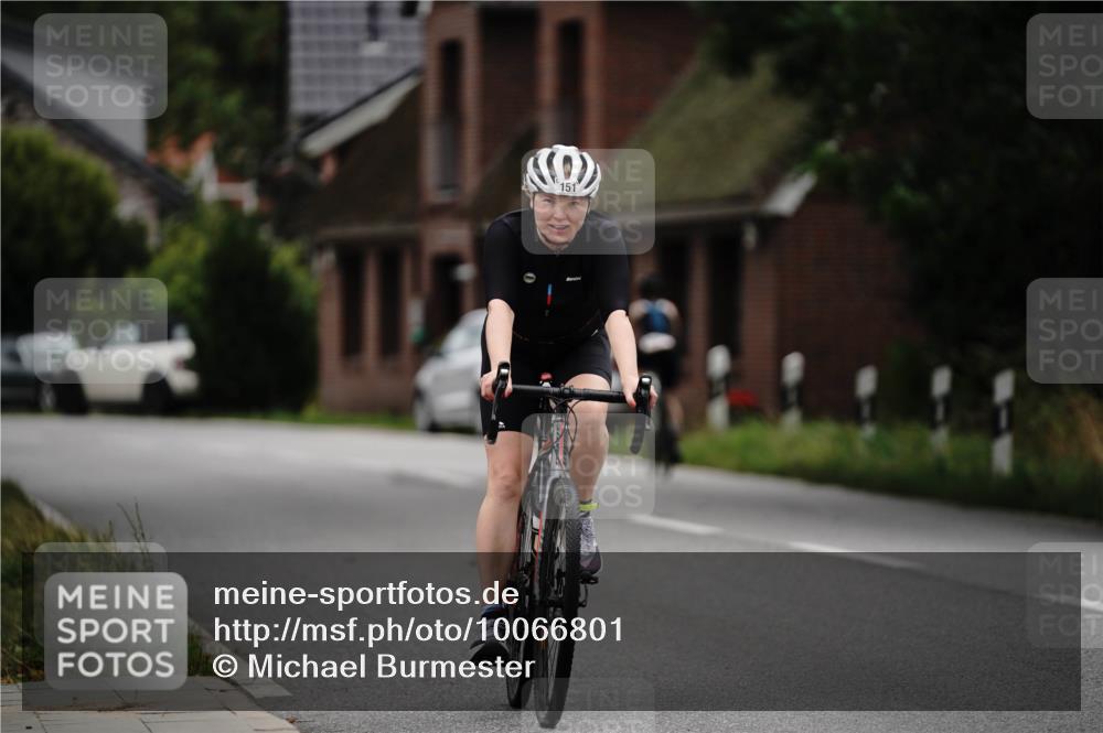 30.08.2026 - Elbe Triathlon Hamburg Michael Burmester http://msf.ph/oto/10066801 30.08.2026 15:29:02 Radfahren  meine-sportfotos.de