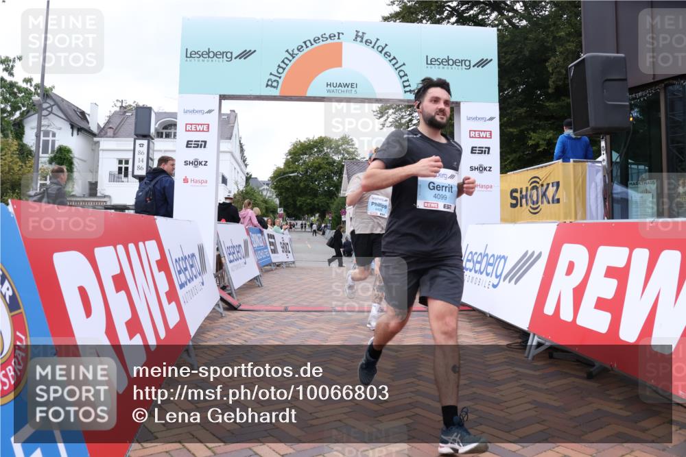 30.08.2026 - Blankeneser Heldenlauf Lena Gebhardt http://msf.ph/oto/10066803 30.08.2026 12:58:59 Ziel 4099, 4408 meine-sportfotos.de