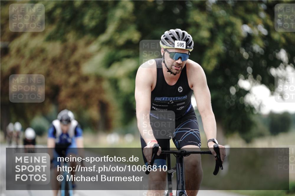 30.08.2026 - Elbe Triathlon Hamburg Michael Burmester http://msf.ph/oto/10066810 30.08.2026 09:12:42 Radfahren 202, 288, 341, 481, 595 meine-sportfotos.de