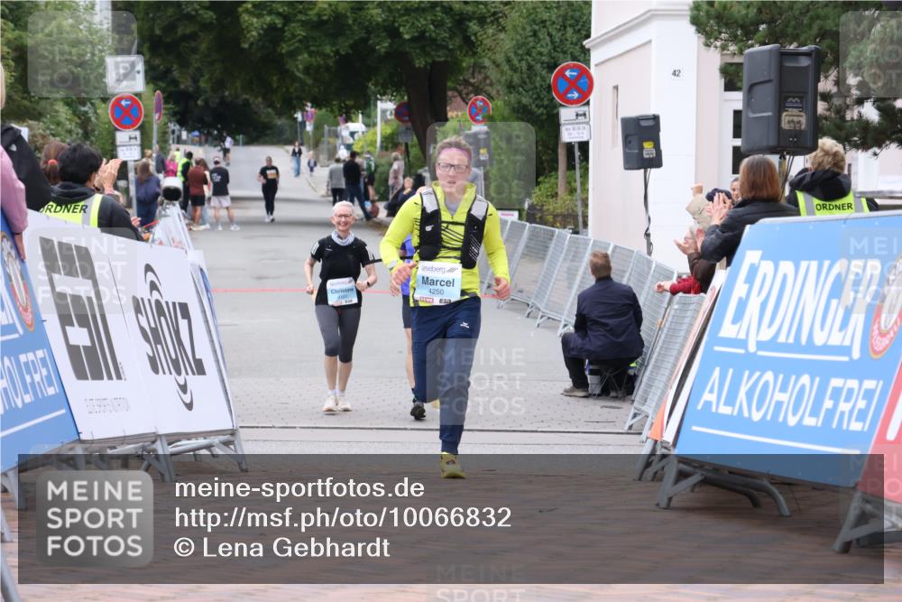 30.08.2026 - Blankeneser Heldenlauf Lena Gebhardt http://msf.ph/oto/10066832 30.08.2026 12:59:26 Ziel 4250 meine-sportfotos.de