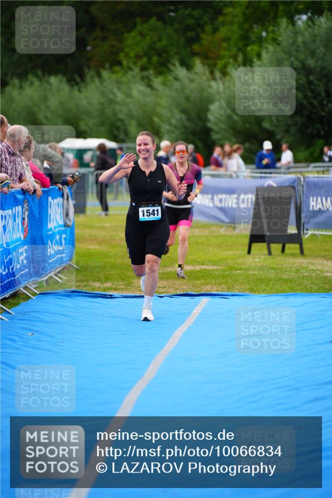 30.08.2026 - Elbe Triathlon Hamburg LAZAROV Photography http://msf.ph/oto/10066834 30.08.2026 12:20:22 Ziel 1541, 1635 meine-sportfotos.de
