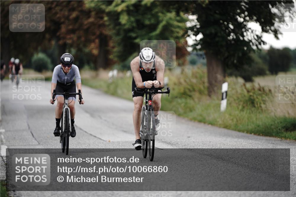 30.08.2026 - Elbe Triathlon Hamburg Michael Burmester http://msf.ph/oto/10066860 30.08.2026 09:12:56 Radfahren 298, 335, 366 meine-sportfotos.de