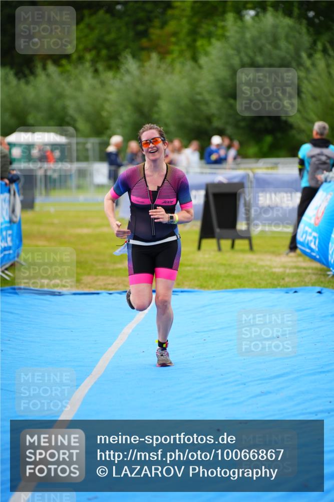 30.08.2026 - Elbe Triathlon Hamburg LAZAROV Photography http://msf.ph/oto/10066867 30.08.2026 12:20:25 Ziel 1541, 1635 meine-sportfotos.de