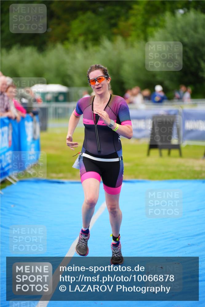 30.08.2026 - Elbe Triathlon Hamburg LAZAROV Photography http://msf.ph/oto/10066878 30.08.2026 12:20:26 Ziel 1541, 1635 meine-sportfotos.de
