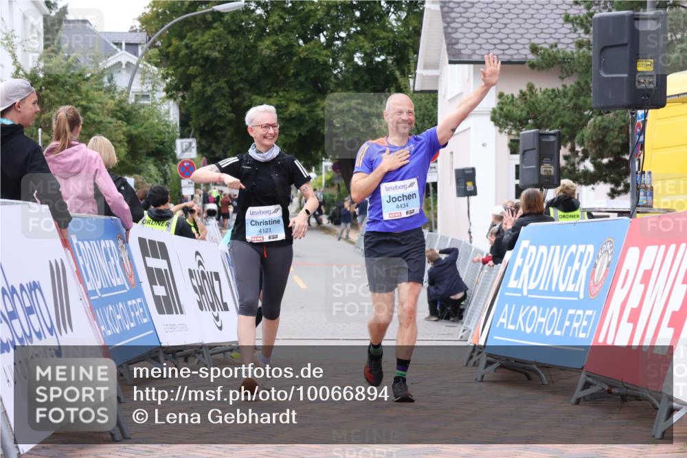 30.08.2026 - Blankeneser Heldenlauf Lena Gebhardt http://msf.ph/oto/10066894 30.08.2026 12:59:33 Ziel 4121, 4250, 4434 meine-sportfotos.de