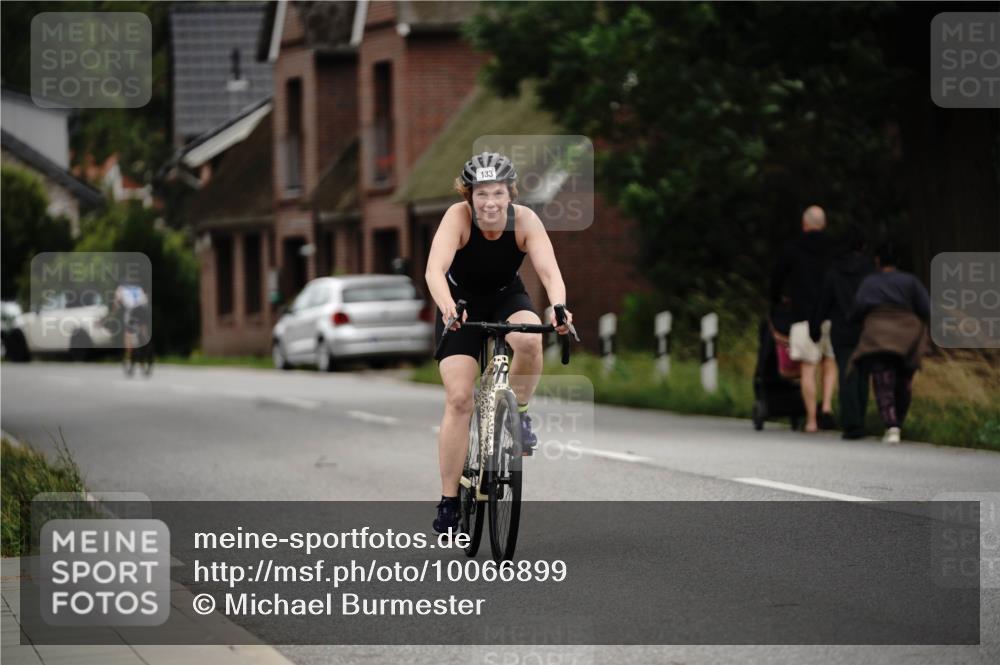 30.08.2026 - Elbe Triathlon Hamburg Michael Burmester http://msf.ph/oto/10066899 30.08.2026 15:31:05 Radfahren  meine-sportfotos.de