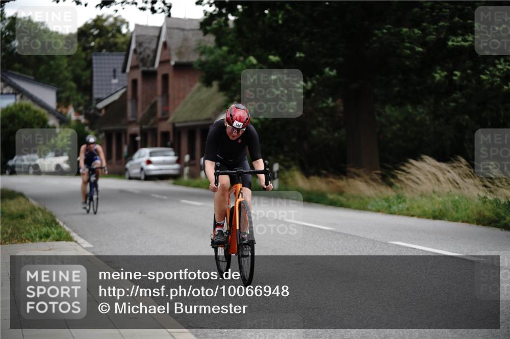 30.08.2026 - Elbe Triathlon Hamburg Michael Burmester http://msf.ph/oto/10066948 30.08.2026 15:31:58 Radfahren  meine-sportfotos.de