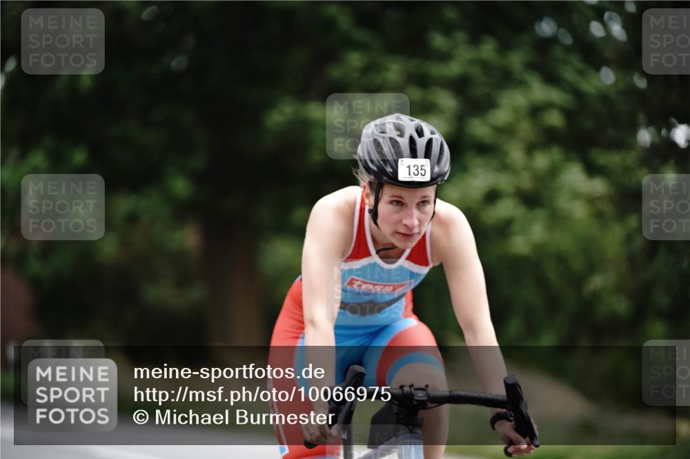 30.08.2026 - Elbe Triathlon Hamburg Michael Burmester http://msf.ph/oto/10066975 30.08.2026 15:32:12 Radfahren  meine-sportfotos.de