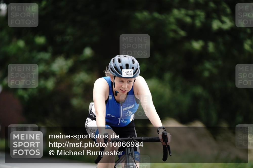 30.08.2026 - Elbe Triathlon Hamburg Michael Burmester http://msf.ph/oto/10066984 30.08.2026 15:32:29 Radfahren  meine-sportfotos.de