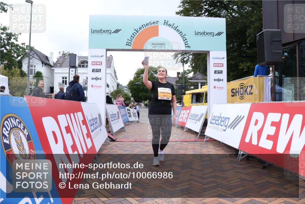 30.08.2026 - Blankeneser Heldenlauf Lena Gebhardt http://msf.ph/oto/10066986 30.08.2026 13:00:04 Ziel 2452 meine-sportfotos.de