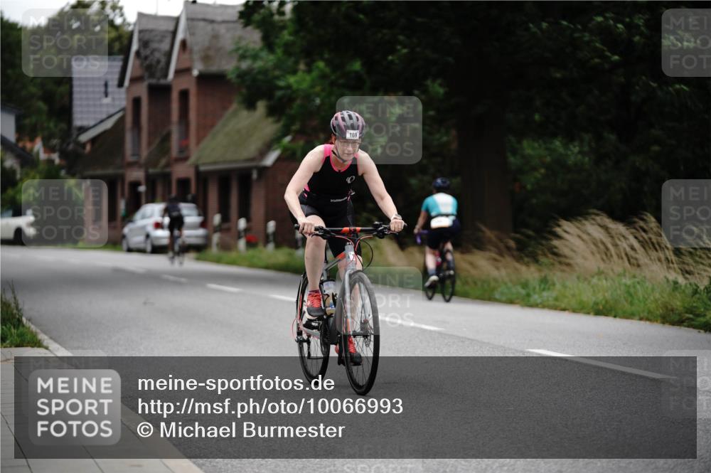 30.08.2026 - Elbe Triathlon Hamburg Michael Burmester http://msf.ph/oto/10066993 30.08.2026 15:32:43 Radfahren  meine-sportfotos.de