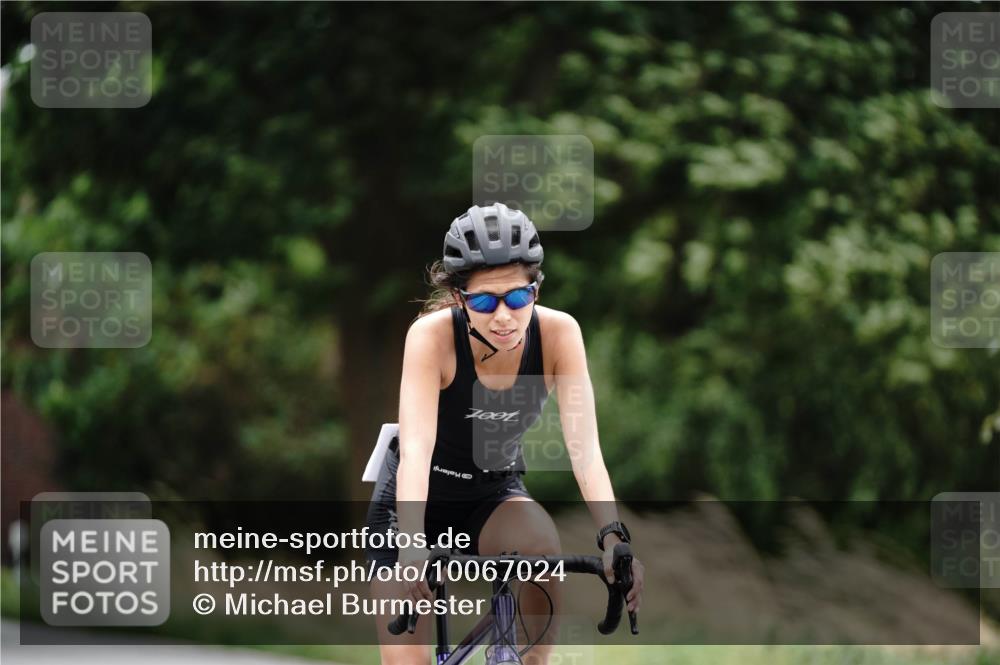 30.08.2026 - Elbe Triathlon Hamburg Michael Burmester http://msf.ph/oto/10067024 30.08.2026 15:33:04 Radfahren  meine-sportfotos.de