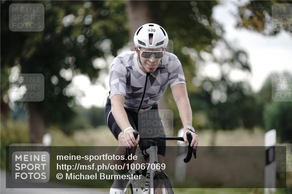 30.08.2026 - Elbe Triathlon Hamburg Michael Burmester http://msf.ph/oto/10067069 30.08.2026 09:14:17 Radfahren 253, 430, 543 meine-sportfotos.de