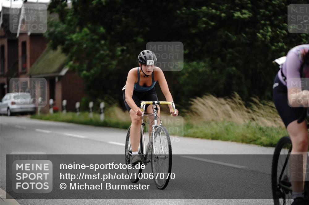 30.08.2026 - Elbe Triathlon Hamburg Michael Burmester http://msf.ph/oto/10067070 30.08.2026 15:33:49 Radfahren  meine-sportfotos.de