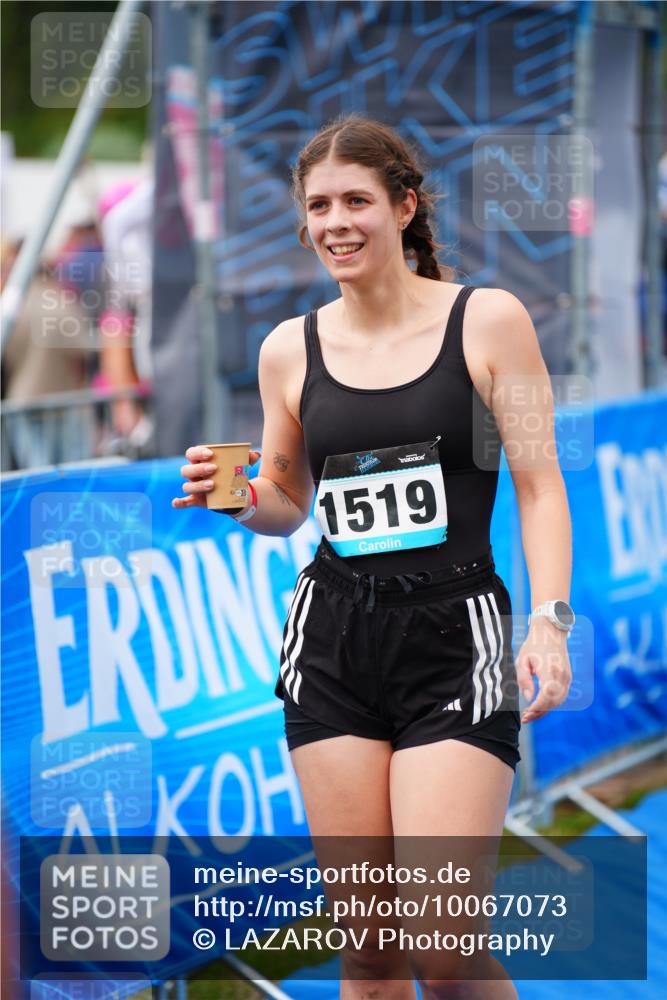 30.08.2026 - Elbe Triathlon Hamburg LAZAROV Photography http://msf.ph/oto/10067073 30.08.2026 12:21:50 Ziel 1519, 1546, 1606 meine-sportfotos.de