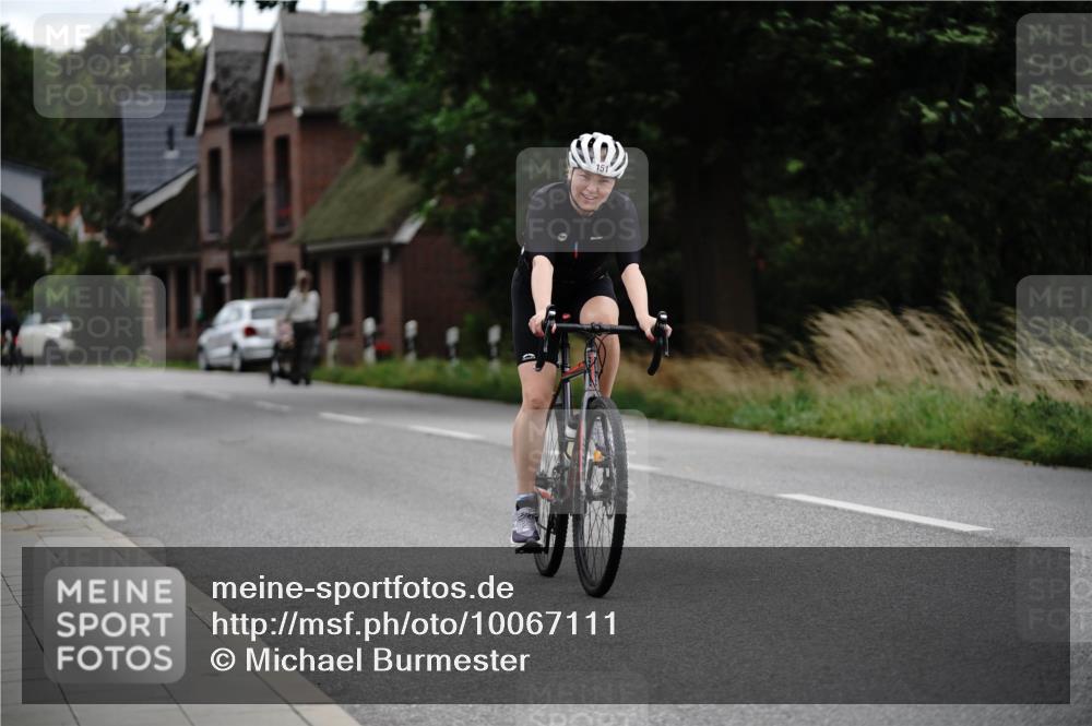 30.08.2026 - Elbe Triathlon Hamburg Michael Burmester http://msf.ph/oto/10067111 30.08.2026 15:34:40 Radfahren  meine-sportfotos.de