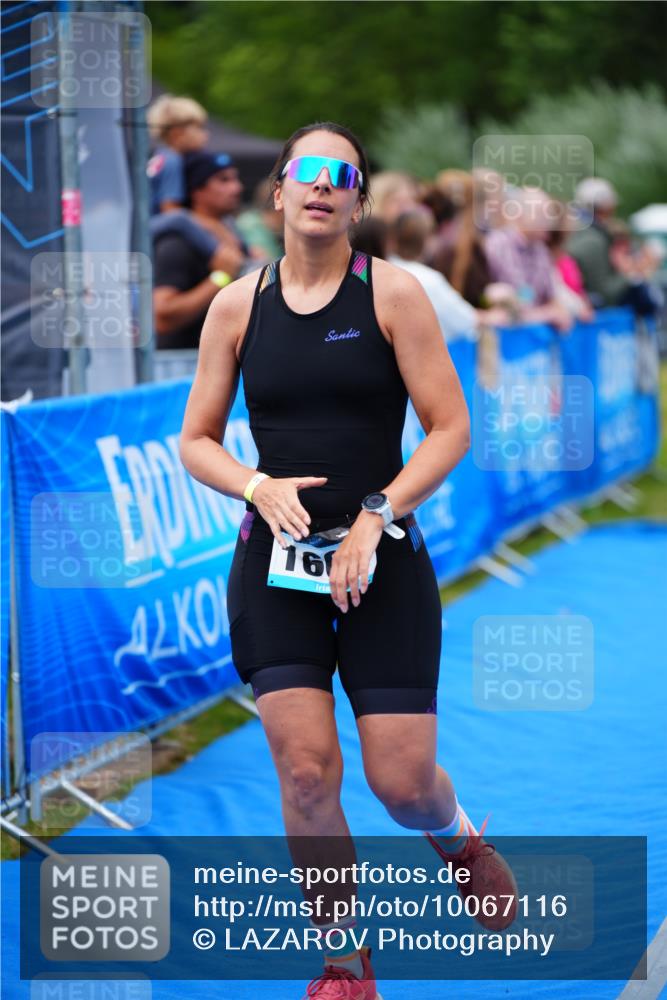 30.08.2026 - Elbe Triathlon Hamburg LAZAROV Photography http://msf.ph/oto/10067116 30.08.2026 12:21:57 Ziel 894, 1606 meine-sportfotos.de