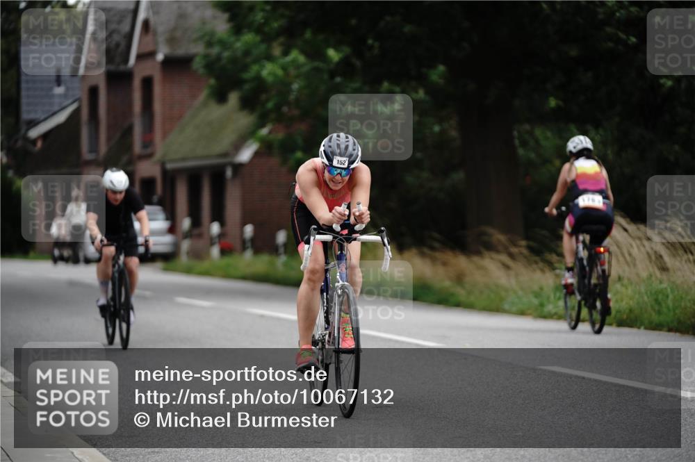 30.08.2026 - Elbe Triathlon Hamburg Michael Burmester http://msf.ph/oto/10067132 30.08.2026 15:34:50 Radfahren  meine-sportfotos.de