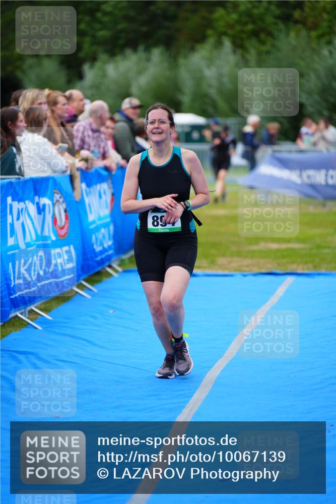 30.08.2026 - Elbe Triathlon Hamburg LAZAROV Photography http://msf.ph/oto/10067139 30.08.2026 12:22:02 Ziel 894, 1604 meine-sportfotos.de